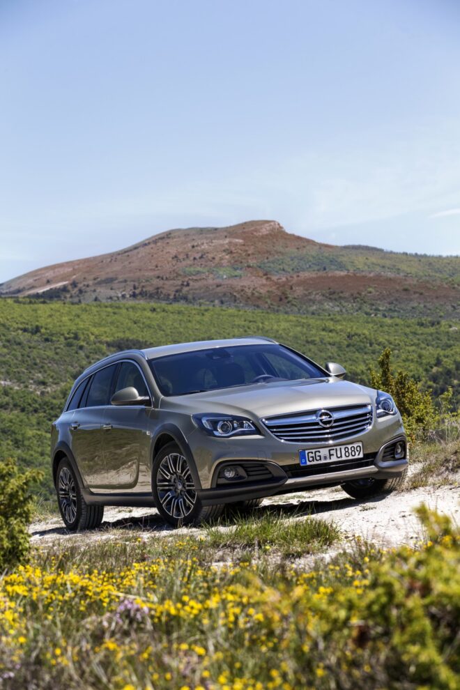 opel-insignia-country-tourer-286482.jpg
