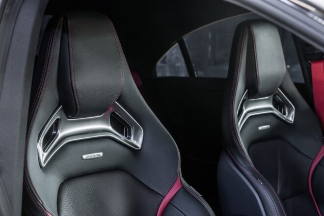 Štvordverové kupé CLA 45 AMG vyniká dizajnom i výkonom