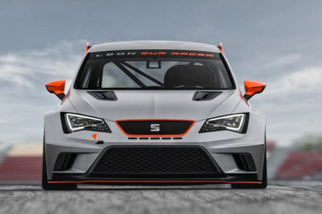SEAT Leon Cup Racer a Ibiza SC Trophy
