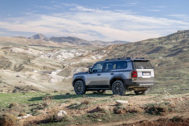 Toyota Land Cruiser Hybrid 48V – elektrifikovaný pohon (mild hybrid) pre legendárny off road značky Toyota