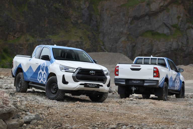 _2024_Toyota_Hilux_FCEV_Prototype_DPL_Static_007