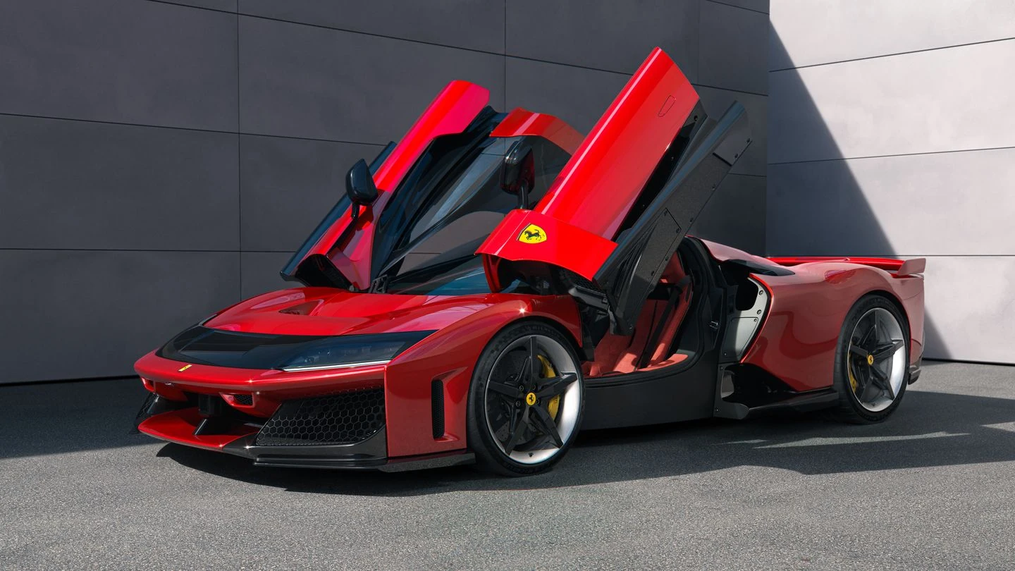 F80: NOVÝ SUPERCAR OD FERRARI