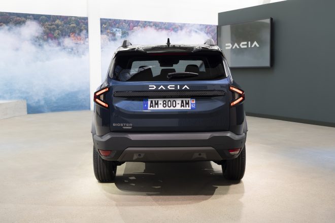 ÚPLNE NOVÝ BIGSTER: DACIA V DOKONALEJ PODOBE