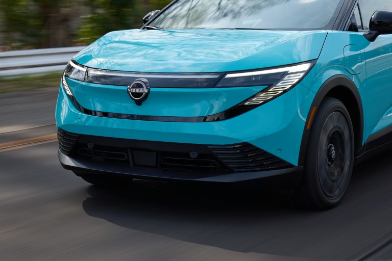 Bez námahy elektrický: úplne nový Nissan LEAF je elektromobil pre každého