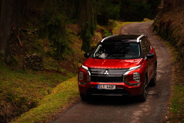 Nový Mitsubishi Outlander PHEV