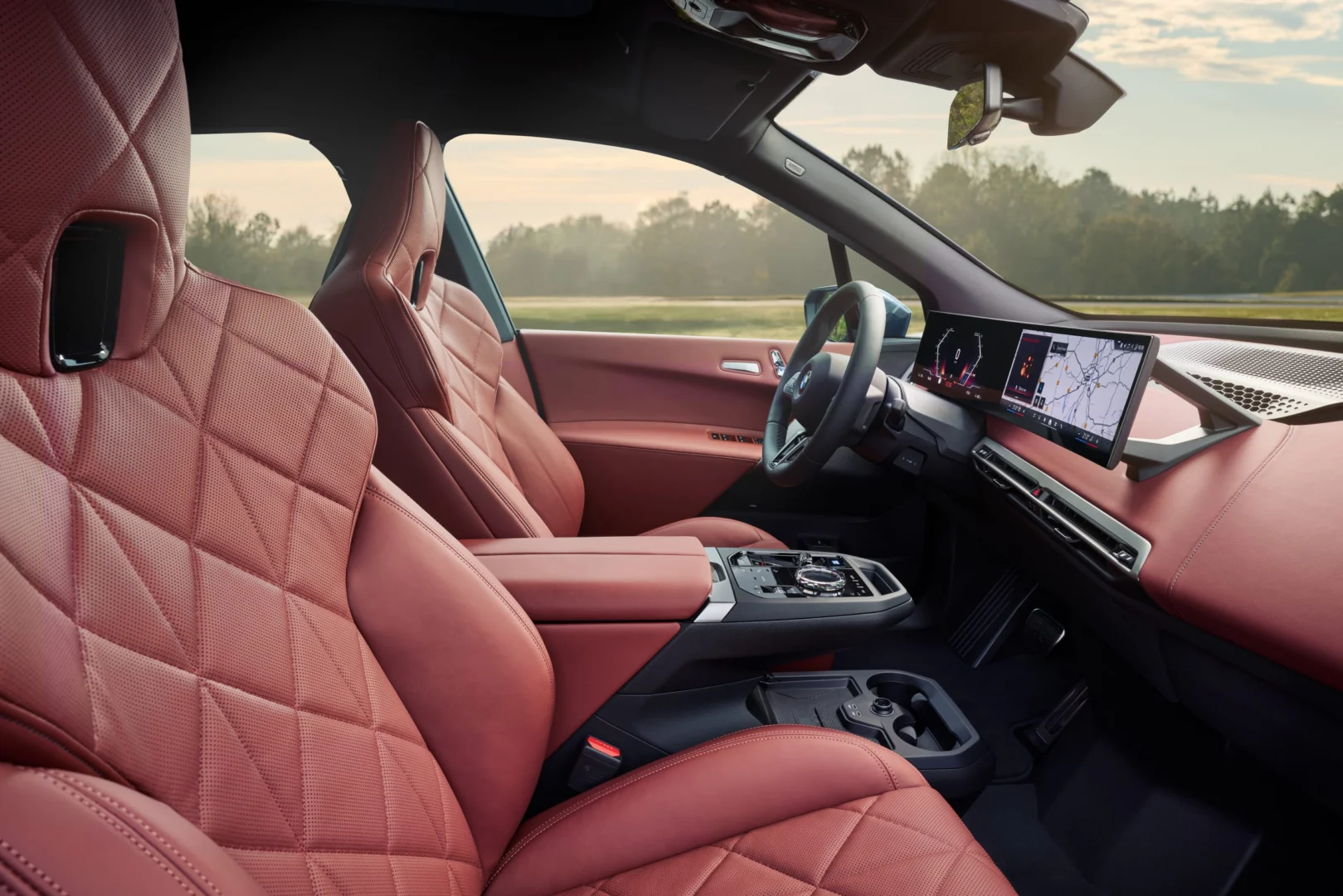 P90585341_highRes_the-new-bmw-ix-xdriv