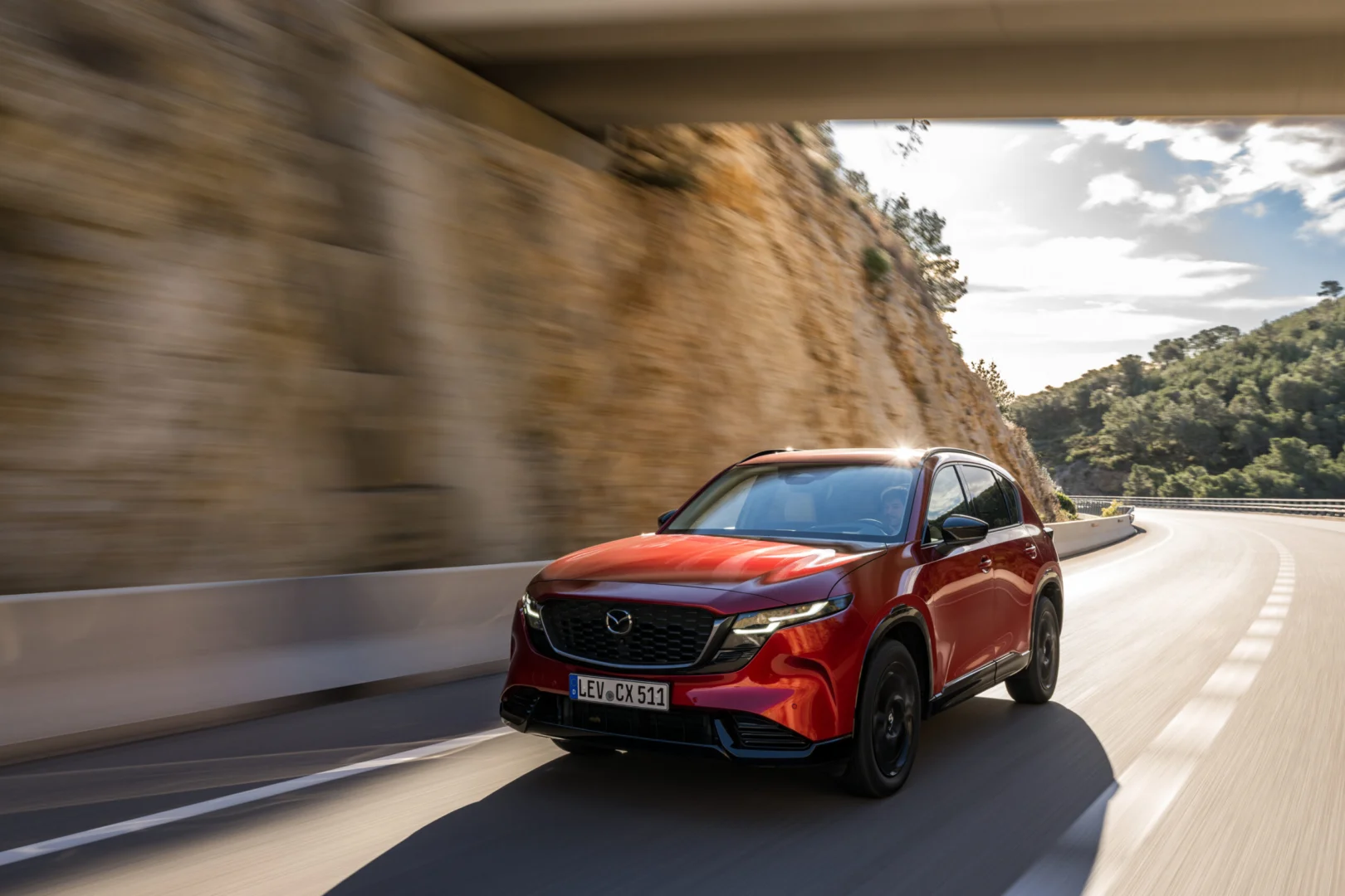 Nová Mazda CX-5 príde do Európy v decembri 2025 s motorom 2.5 e-Skyactiv G