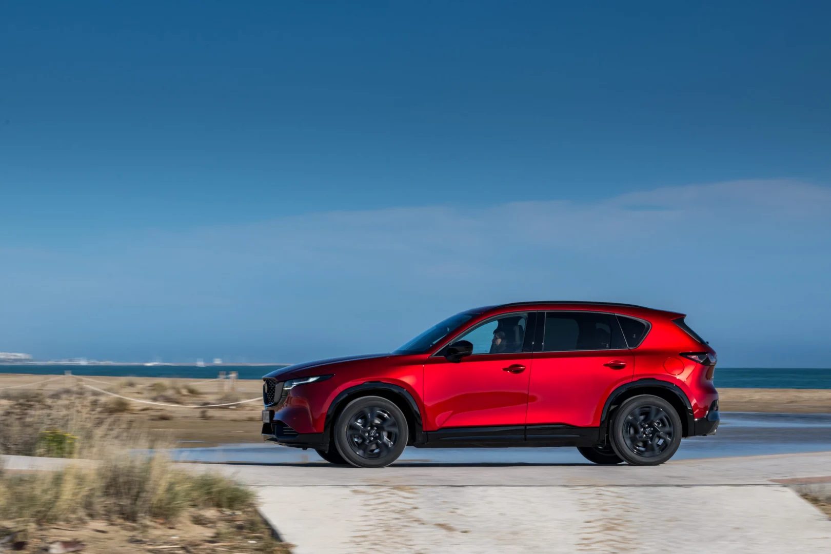 Nová Mazda CX-5 príde do Európy v decembri 2025 s motorom 2.5 e-Skyactiv G