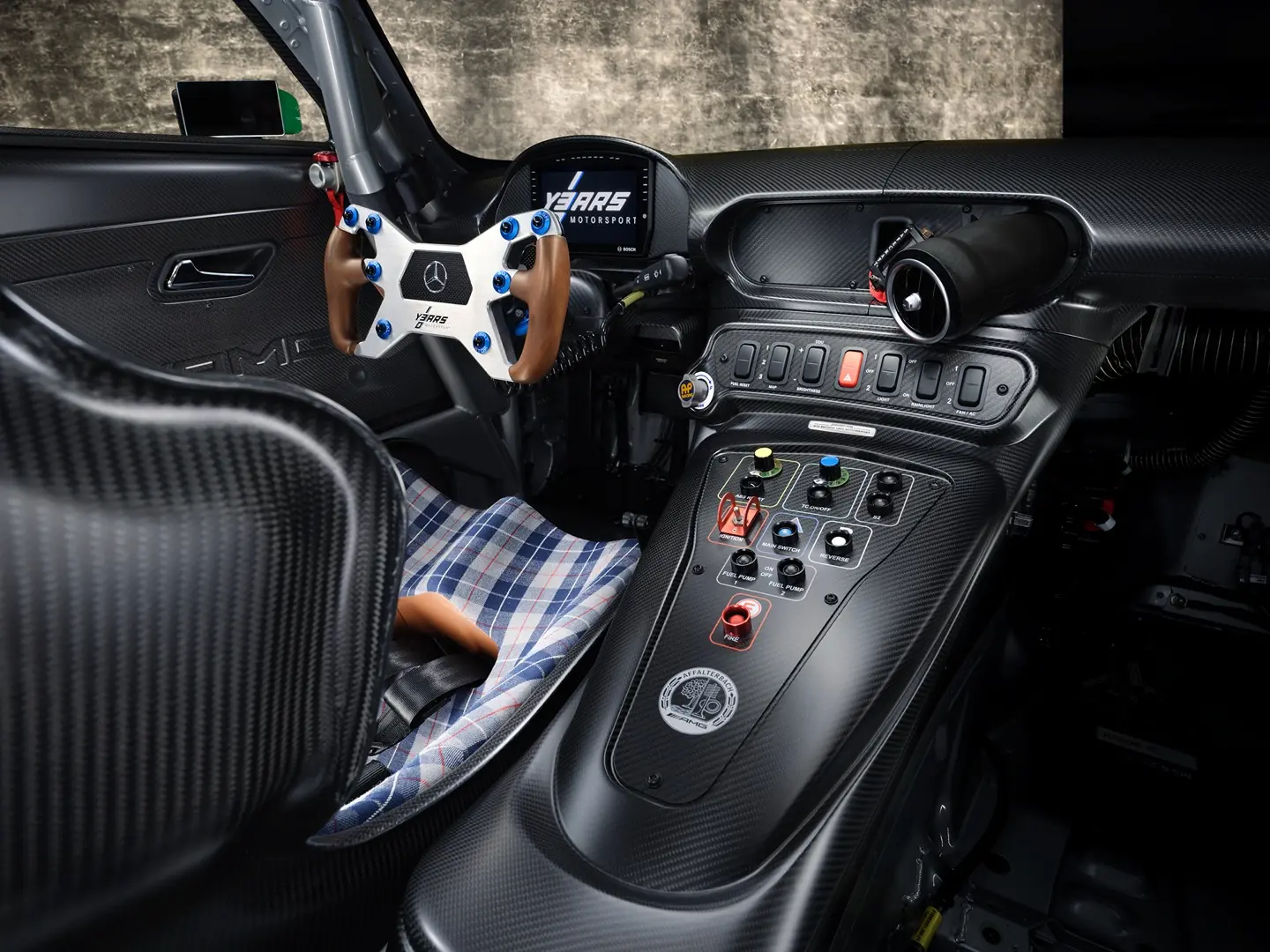 pi_mercedes_amg_20240816_edition_gt3_130y_04