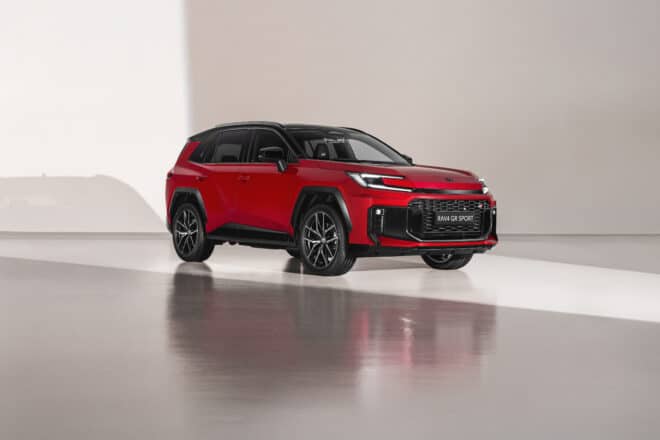 Toyota spúšťa predpredaj úplne novej generácie RAV4 – priekopnícke SUV vstupuje do novej éry výkonu, digitalizácie a bezpečnosti