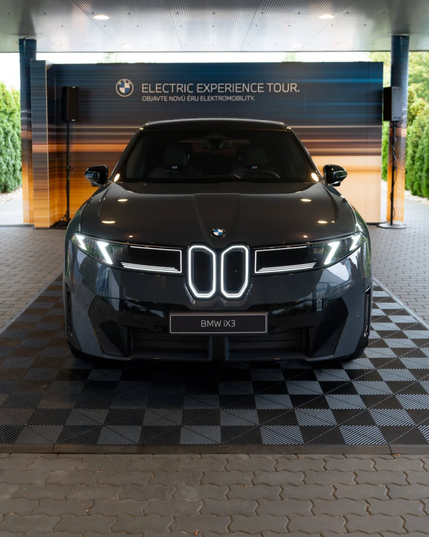 P90620026_highRes_bmw-ix3-in-slovakia-