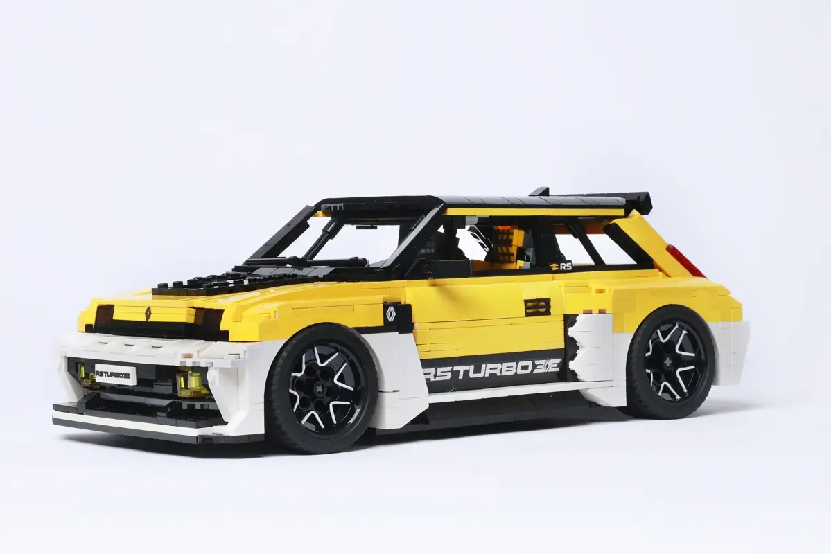 Renault podporuje Lego verziu modelu 5 Turbo 3E a vyzýva fanúšikov na hlasovanie