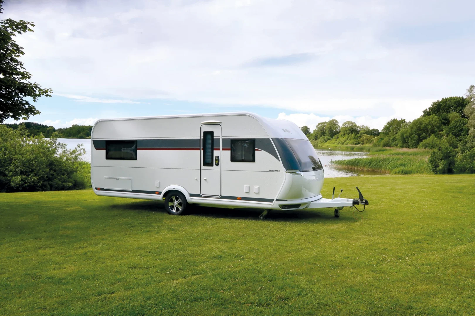 Hobby PRESTIGE karavan 2027: Nový dizajn interiéru a prepracovaný nábytok