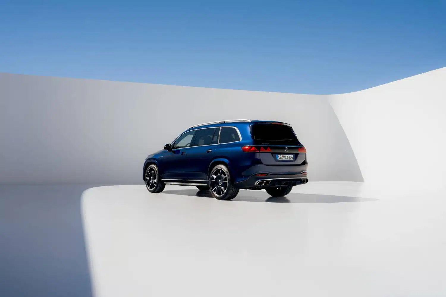 V8 power at its finest: The new Mercedes-AMG GLE 63 S 4MATIC+ and Mercedes‑AMG GLS 63 4MATIC+