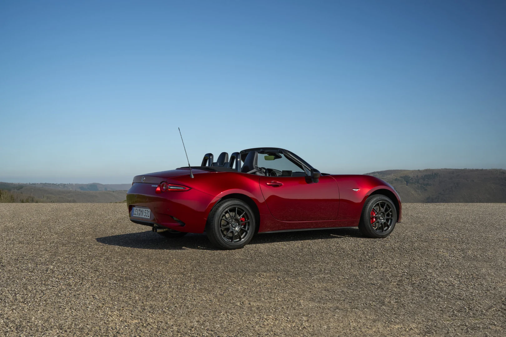 Mazda MX-5 pre rok 2027 prináša verzie Yakudo a Homura aj nový motor