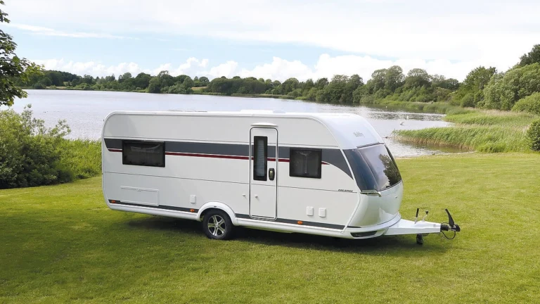 Hobby PRESTIGE karavan 2027: Nový dizajn interiéru a prepracovaný nábytok