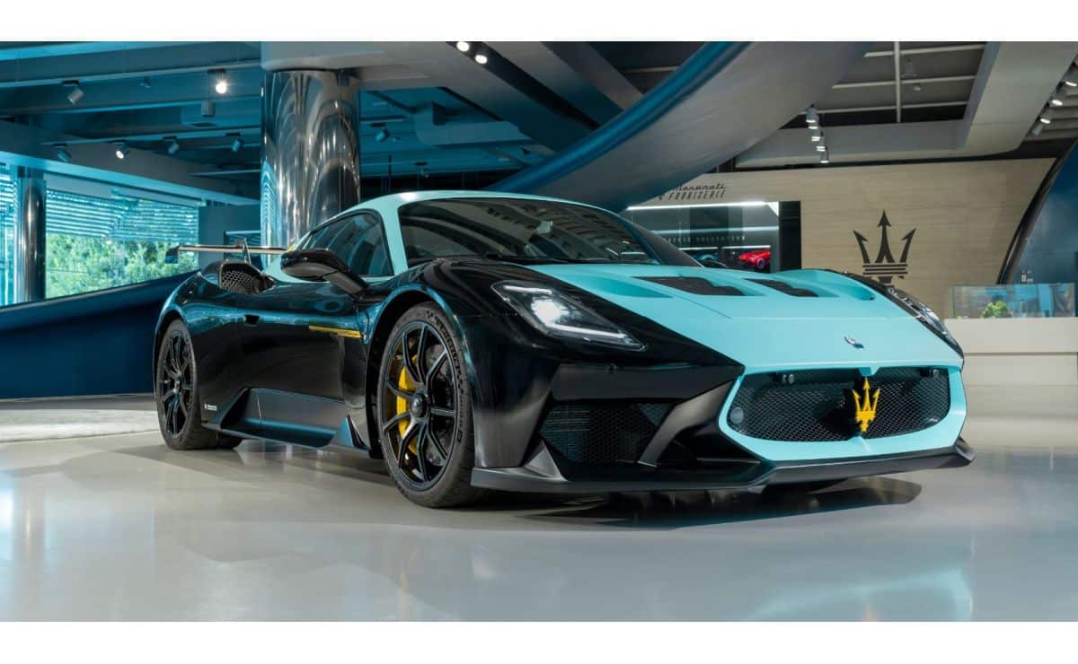 The Maserati MC12 legend revived in a GT2 Stradale Fuoriserie unveiled in Modena