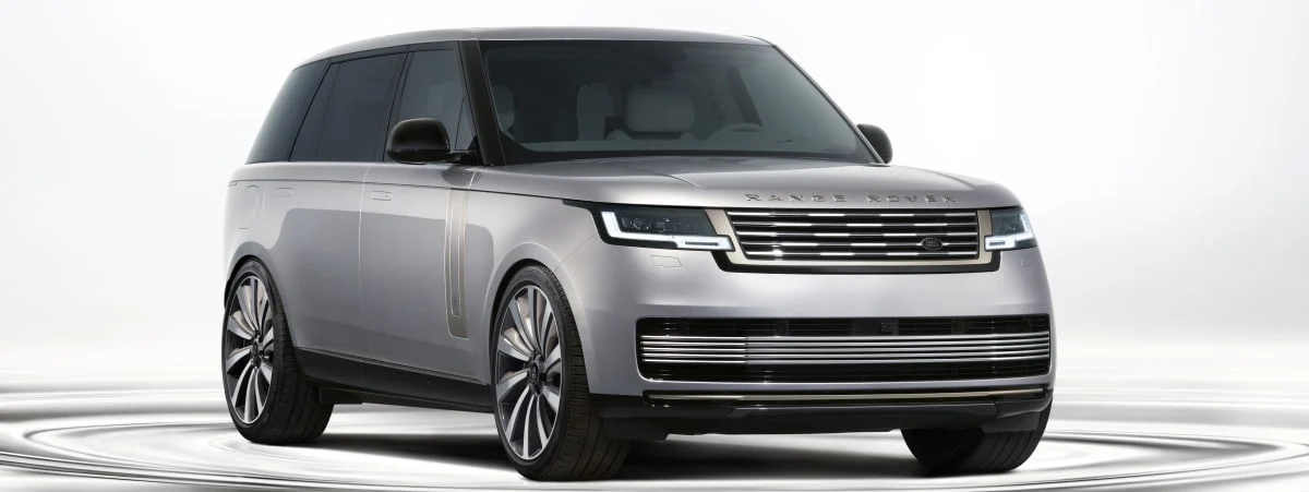 Range Rover SV Ultra prináša nové limity luxusu a audia v automobiloch