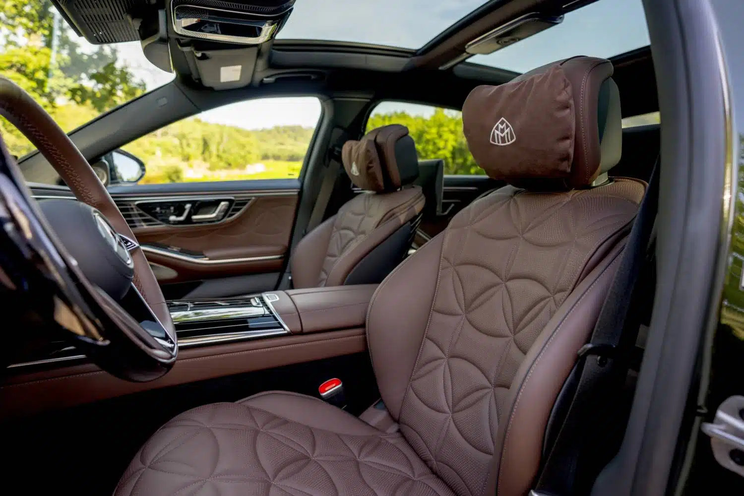The new Mercedes-Maybach S-Class: Travel in serenity, arrive in style