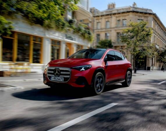 Nový Mercedes-Benz GLA s výrazným dizajnom a pokročilou elektrifikáciou
