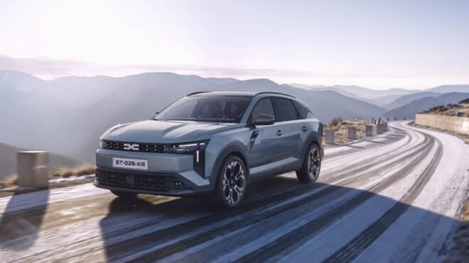 Dacia Striker Hybrid 155