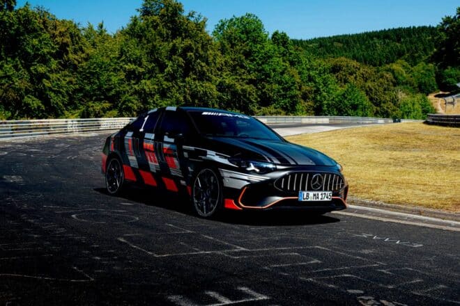 Best in Class on the Nürburgring-Nordschleife: Mercedes-AMG CLA 45 sets new record