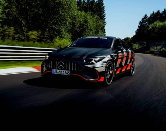Mercedes-AMG CLA 45 4MATIC+ stanovuje nový rekord na Nürburgringu-Nordschleife