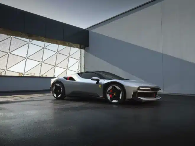 Ferrari CZ26 je jedinečný model pre amerického klienta a technicky vychádza zo SF90 Stradale
