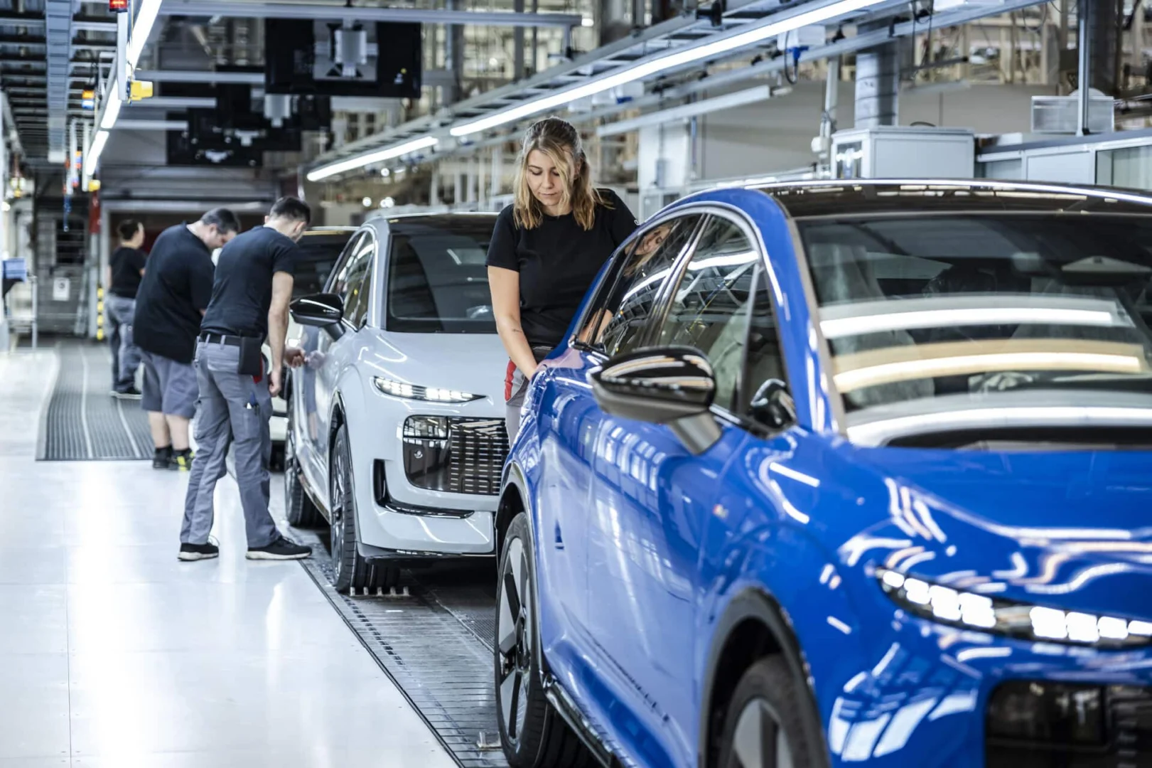 Audi začína vyrábať A2 e-tron v Ingolstadte, výrobu zrýchlila o 21 mesiacov