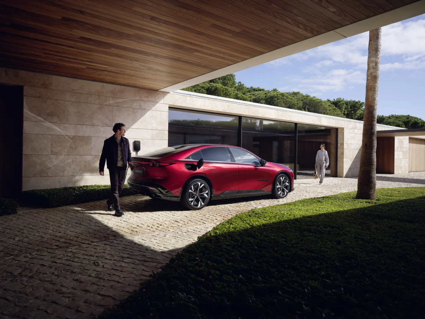 Mazda 6e pre modelový rok 2027 dostane 78 kWh batériu, dojazd 560 km a nové verzie