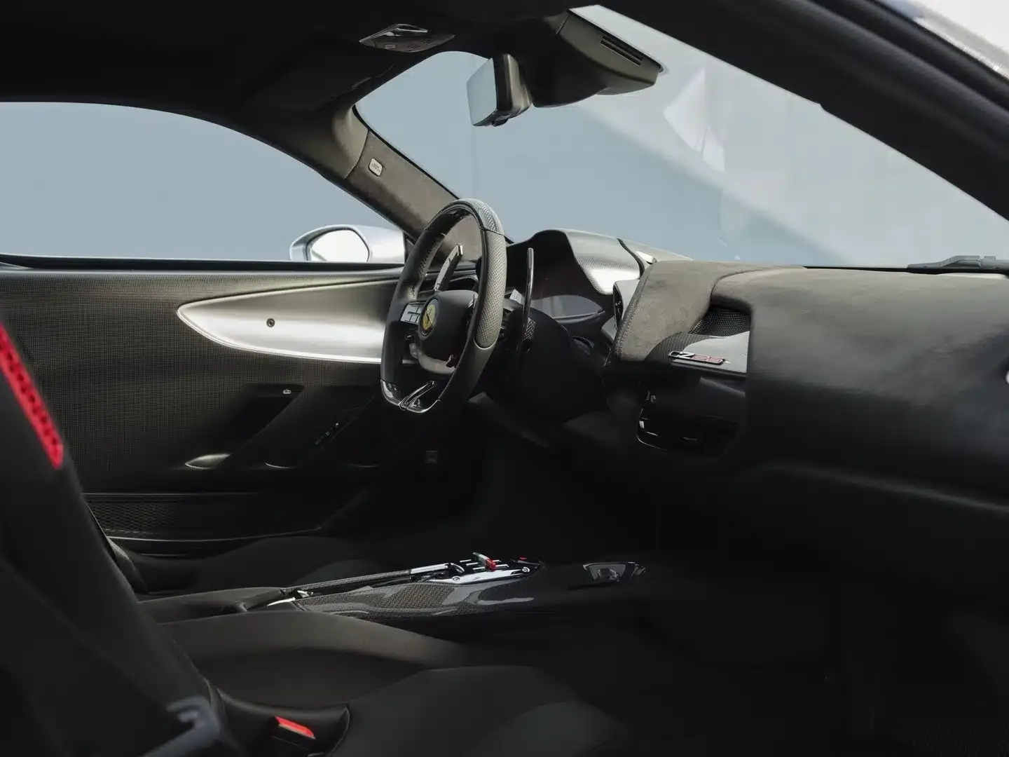 Ferrari CZ26 je jedinečný model pre amerického klienta a technicky vychádza zo SF90 Stradale
