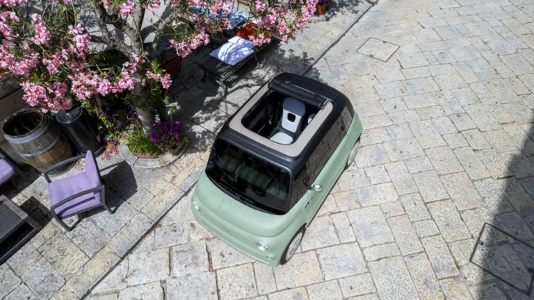 FIAT rozširuje rodinu Topolino o nový Dolcevita s otvorenou strechou 3 FIAT rozširuje rodinu Topolino o nový Dolcevita s otvorenou strechou