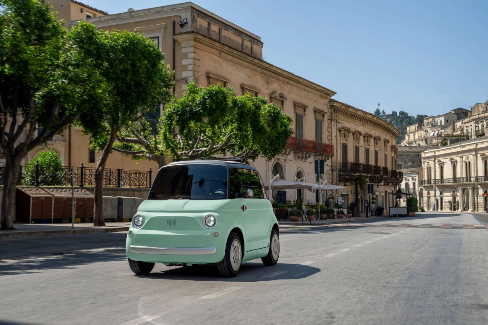 FIAT rozširuje rodinu Topolino o nový Dolcevita s otvorenou strechou