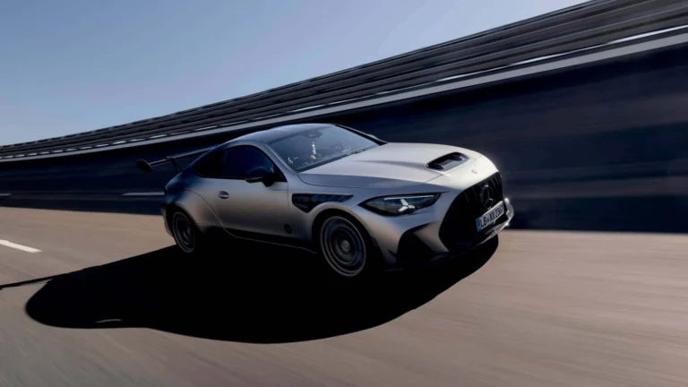 Mercedes-AMG CLE 646: limitované kupé s 646 koňmi a pohonom zadných kolies
