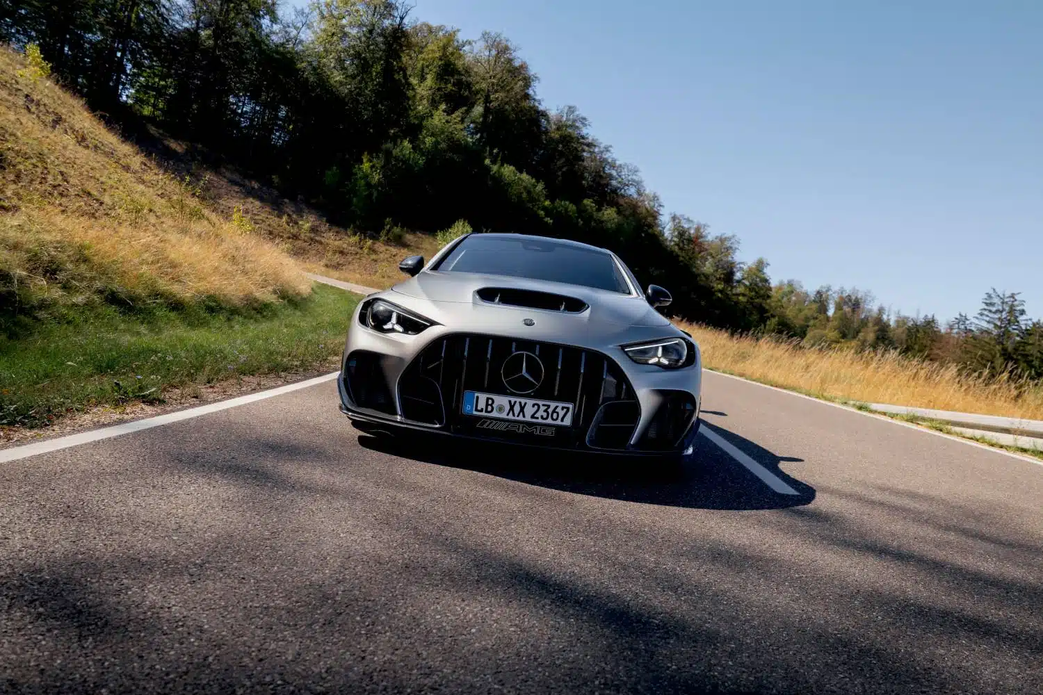 Mercedes-AMG CLE 646: limitované kupé s 646 koňmi a pohonom zadných kolies