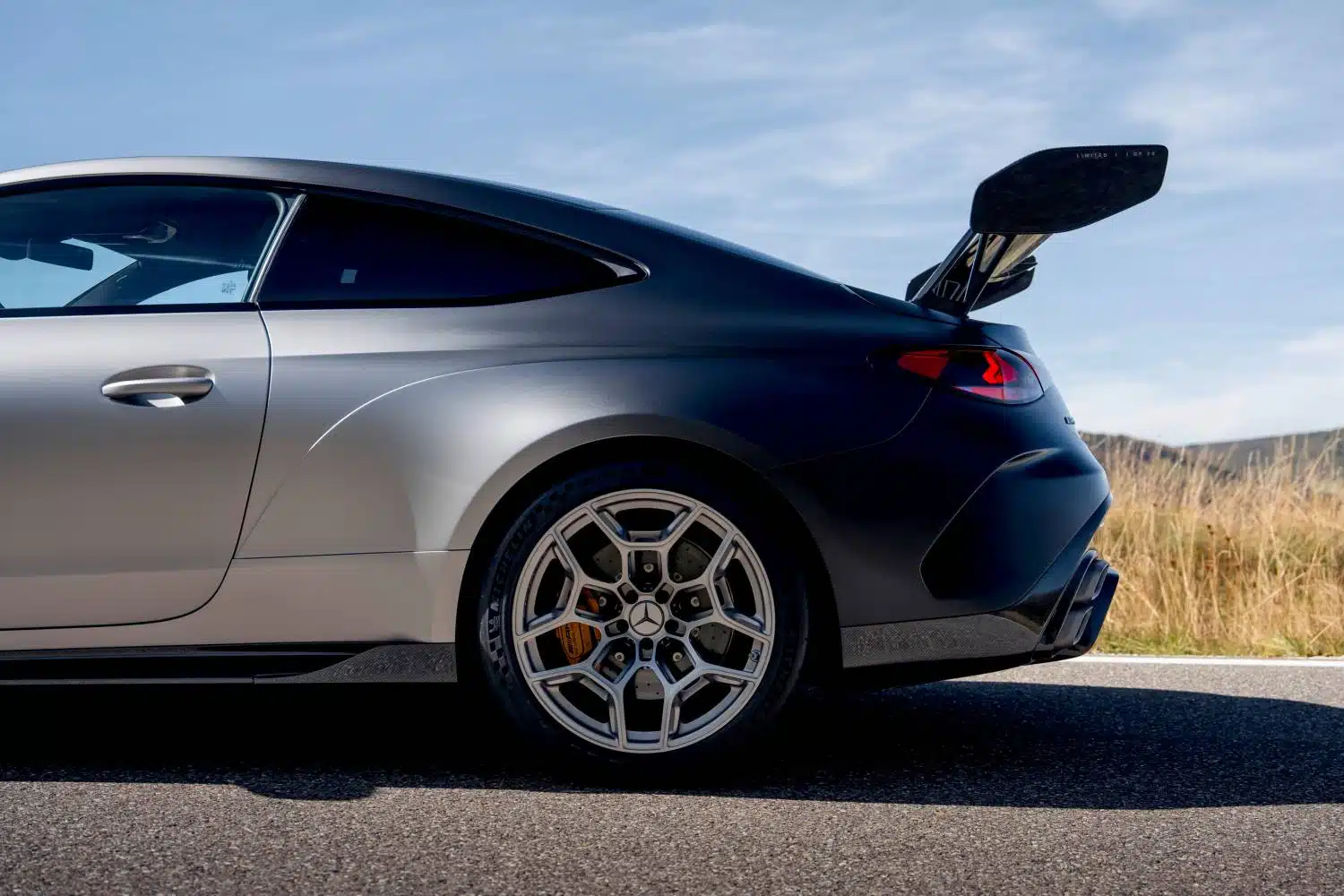 Mercedes-AMG CLE 646: limitované kupé s 646 koňmi a pohonom zadných kolies