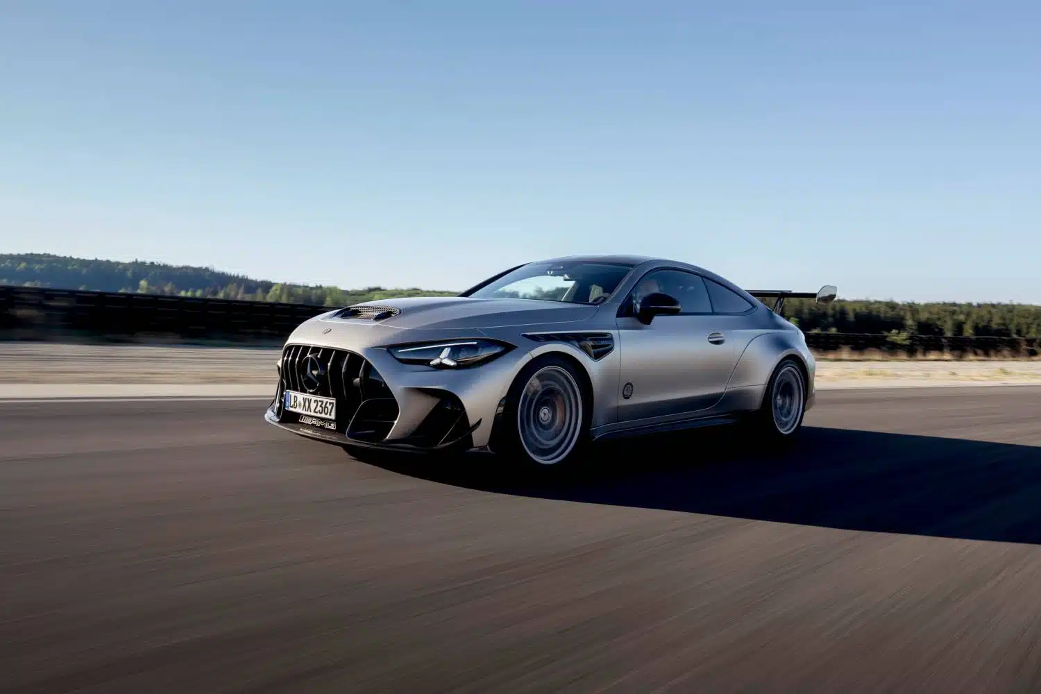 Mercedes-AMG CLE 646: limitované kupé s 646 koňmi a pohonom zadných kolies