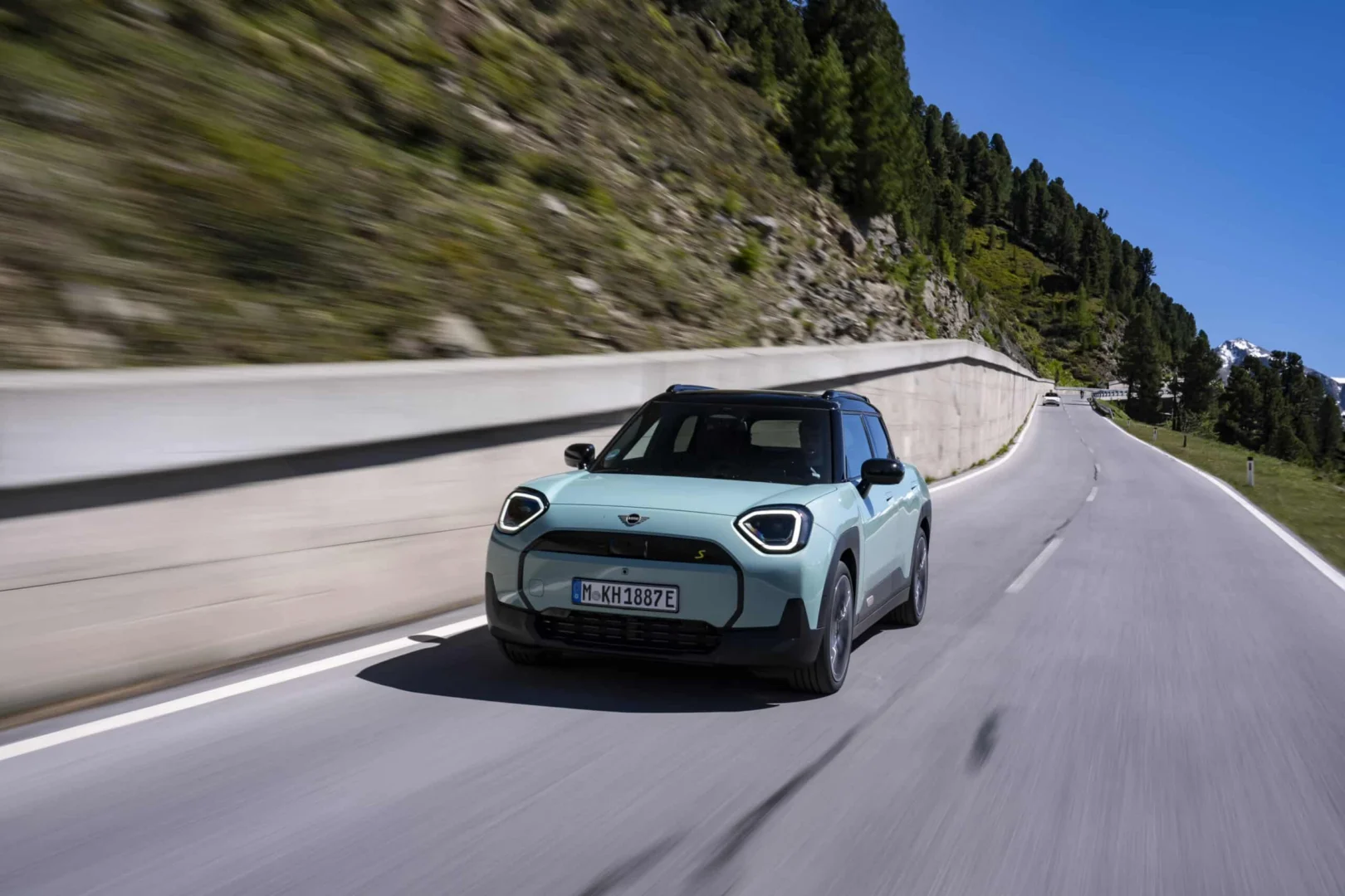 MINI Aceman SE: elektrický crossover s dojazdom až 405 kilometrov podľa WLTP