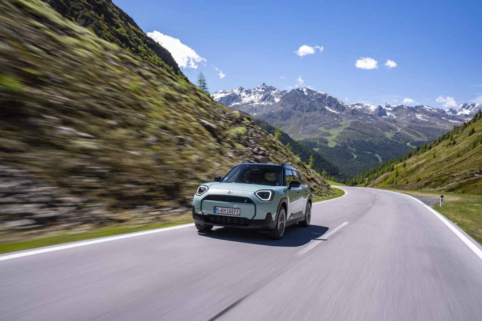 MINI Aceman SE: elektrický crossover s dojazdom až 405 kilometrov podľa WLTP