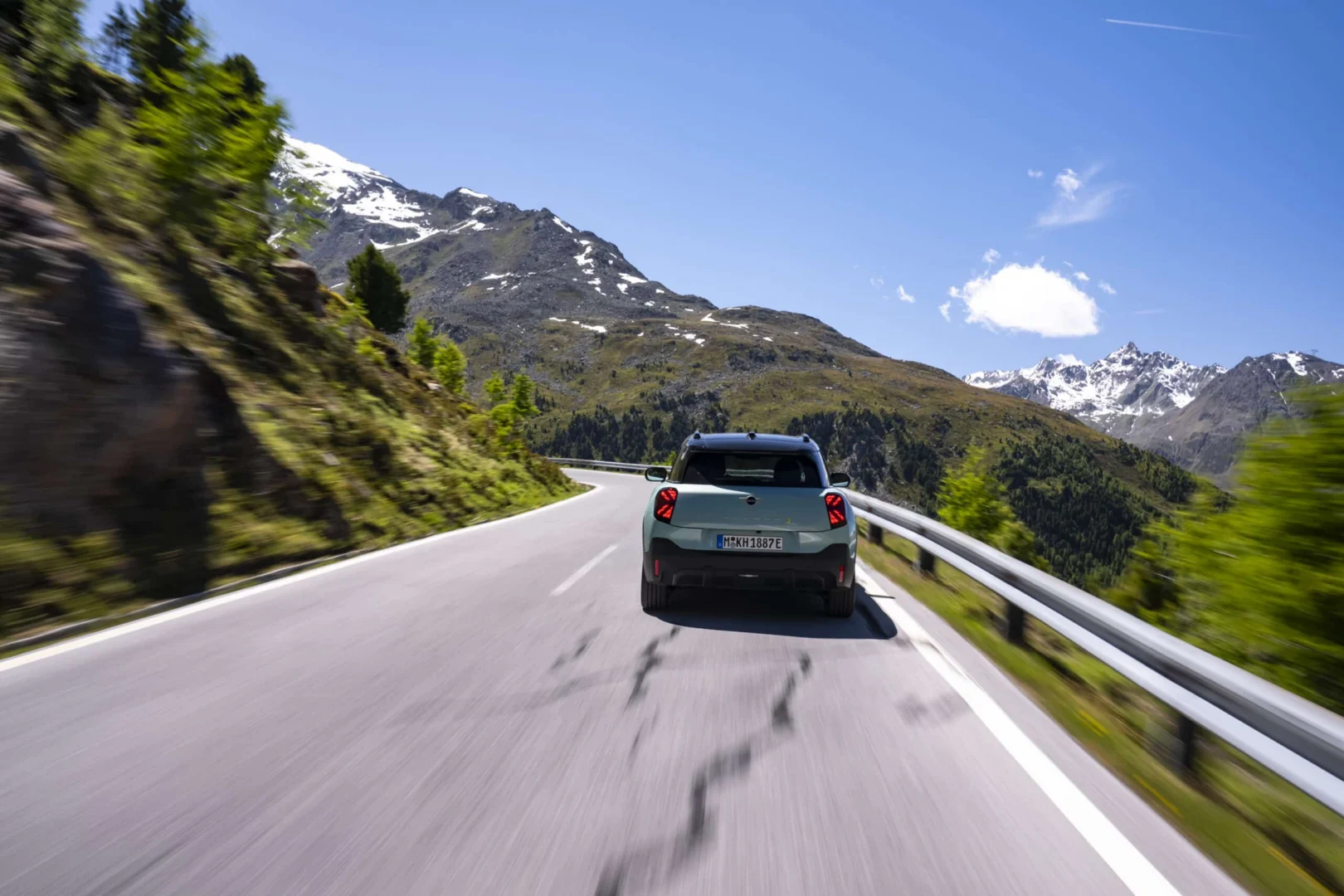 MINI Aceman SE: elektrický crossover s dojazdom až 405 kilometrov podľa WLTP