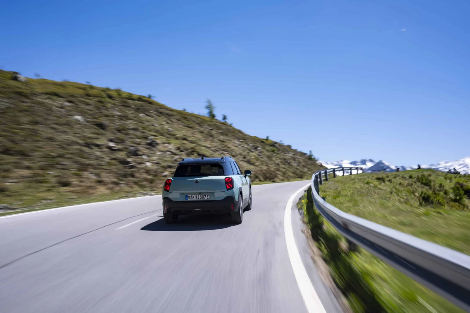 MINI Aceman SE: elektrický crossover s dojazdom až 405 kilometrov podľa WLTP
