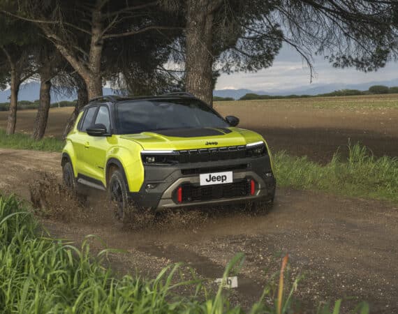 Nový Jeep Avenger prichádza s novým turbo benzínom a výbavou 4xe