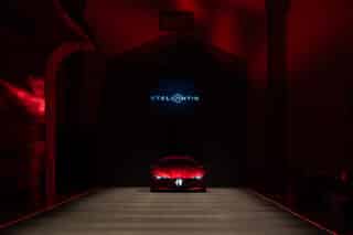 Alfa Romeo Cuorerosso_The Night Before