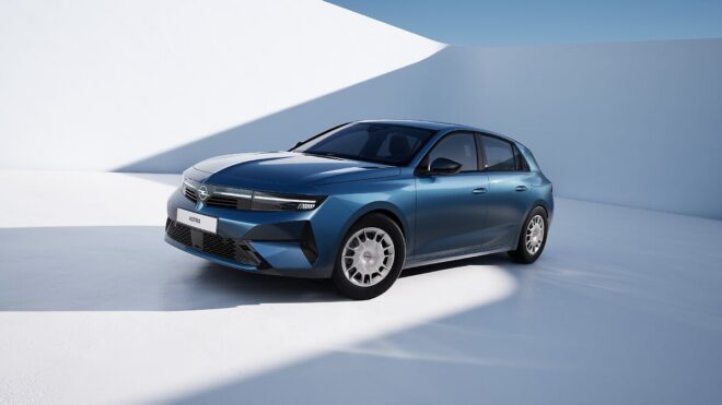 Opel Astra Start prináša novú základnú výbavu od 31 890 eur