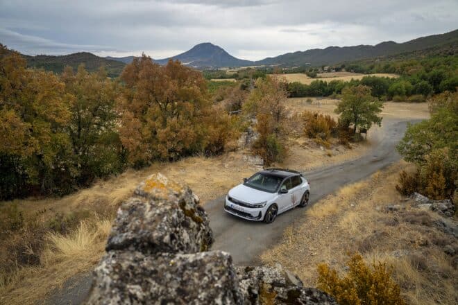 Electric Hot Hatch, City Car, Long-distance Cruiser: From Zaragoza to Paris in the New Opel Corsa GSE