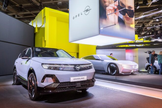 Opel Grandland Electric AWD