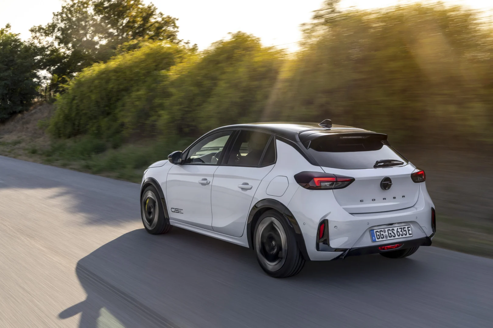 Opel Corsa GSE získala ocenenie Carwow Car of the Year 2027