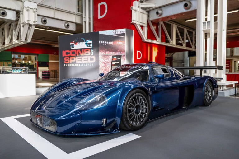Maserati ukázala v Bologni historické Ghibli SS aj GranTurismo Trofeo