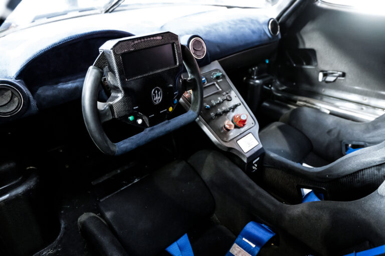Maserati ukázala v Bologni historické Ghibli SS aj GranTurismo Trofeo