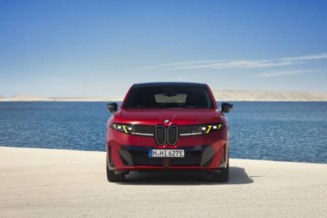 Nové BMW iX4: elektrické kupé-SUV s dojazdom až 828 kilometrov a verziou M60 xDrive